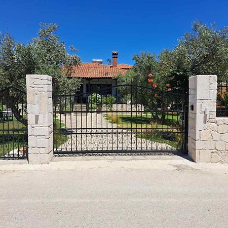 Villa Joy Órmos Panajías Eksteriør bilde
